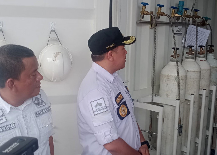 Kadin Serahkan Hibah Generator Oksigen untuk RSUD Pesawaran 