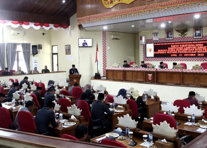 Bupati Parosil Sampaikan Nota Pengantar Raperda Pengelolaan Keuangan Daerah