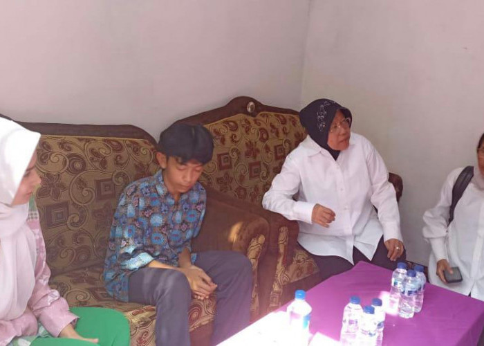 Dengar Kabar Perundungan Anak, Mensos Tri Rismaharini Terjun Langsung ke Pesawaran