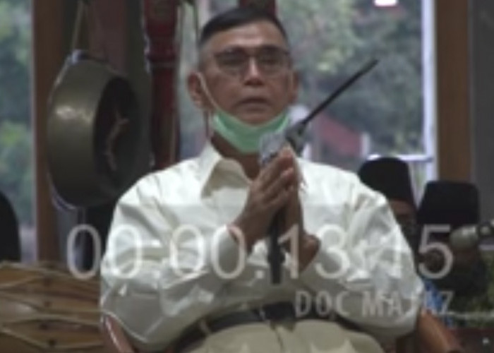 Loh, Panji Gumilang Pesan Ribuan Kitab Injil untuk Dikirim Ke Pondok Pesantren Al-Zaytun, Ada Apa Gerangan?