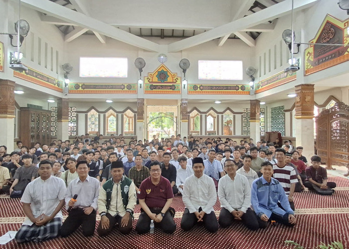 Teknokrat Ajak Mahasiswanya Memakmurkan Masjid