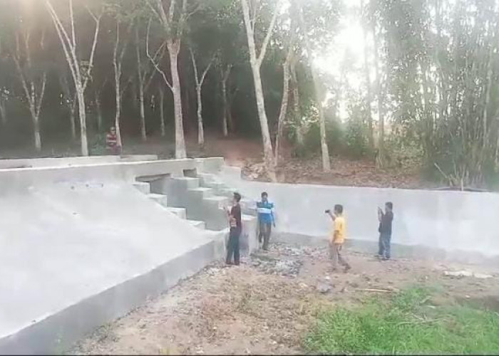 Diduga Tanpa Surat Hibah, Embung Way Tulung Senguh Disoal Warga