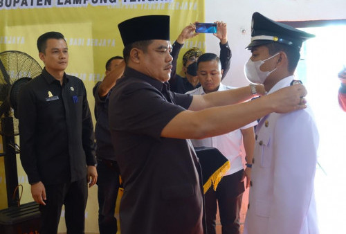 Lantik Kakam Pujodadi, Ini Harapan Bupati Musa Ahmad