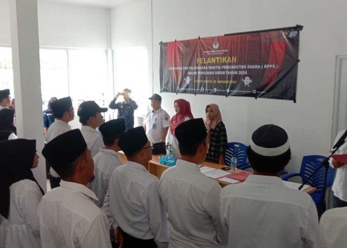 KPPS Dilantik Serentak, KPU Pesisir Barat Ingatkan untuk Bekerja Profesional dan Berintegritas