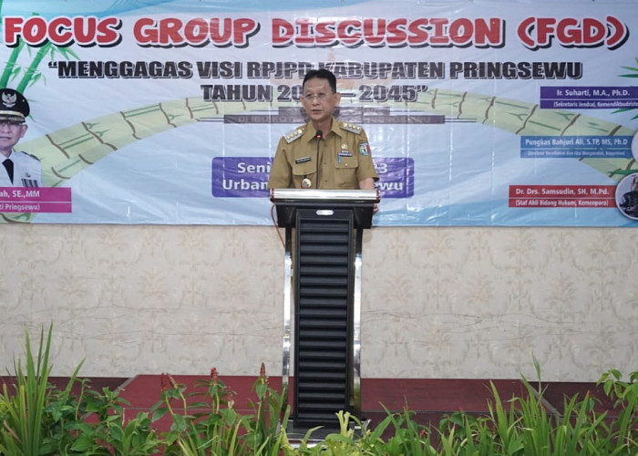 Buka FGD Menggagas Visi dan Misi RPJPD Pringsewu 2025-2045, Pj. Bupati Tegaskan SDM Sebagai Penopang Utama 