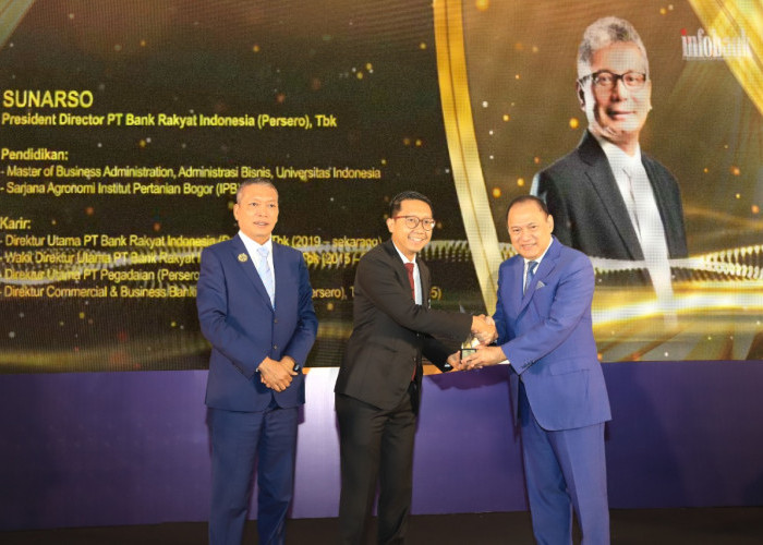 Leadership in Crisis: Sunarso Jadi CEO of The Year, BRI Mampu Berikan Value di Tengah Masa Sulit