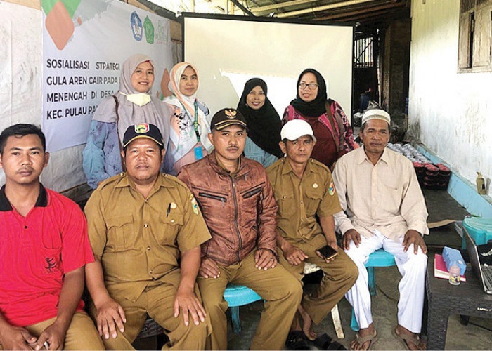 Dosen dan Mahasiswa Universitas Malahayati Sosialisasi Pengelolaan dan Strategi Pemasaran  Gula Aren Cair 