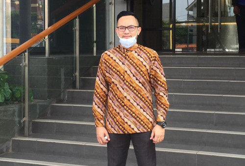 Perkembangan Pemikiran dan Teori-teori Dalam Sosilogi Hukum