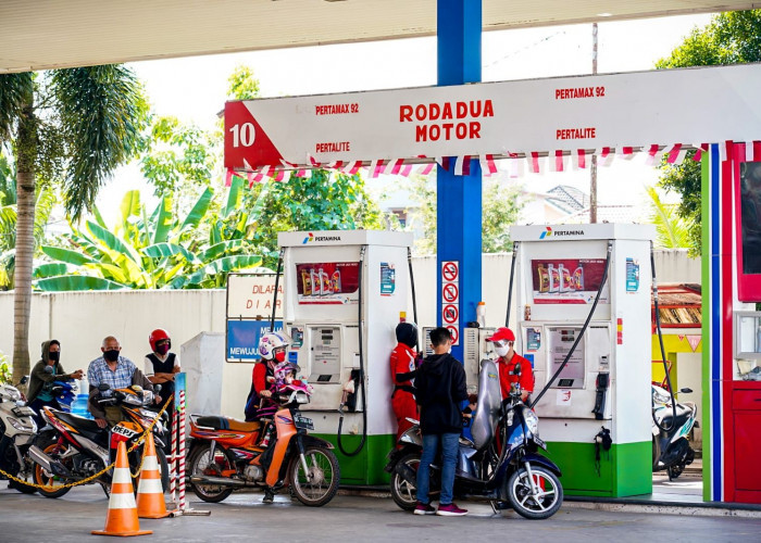 Perlu Diperhatikan, 5 Hal yang Harus Dihindari Pengguna Kendaraan Sebelum Isi BBM