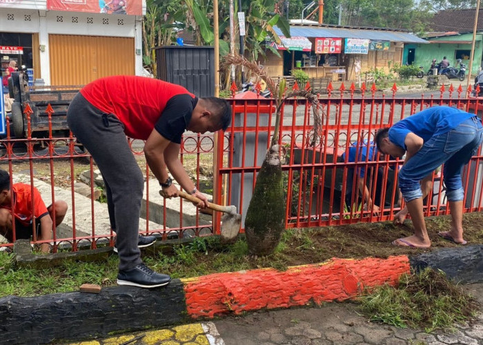 Rutan Kota Agung Adakan Kegiatan Kerja Bhakti Jumat Cerah