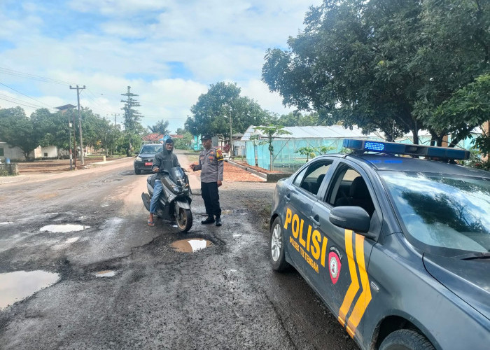 Polisi Patroli Siang, Cegah Gangguan Kamtibmas
