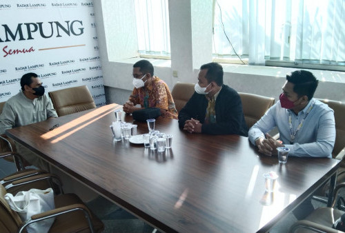 Berkunjung ke Radar Lampung, KPPU Wilayah II Jalin Silahturahmi