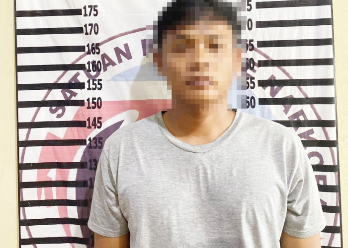 Nekat, Pemuda Ini Konsumsi Sabu di Pinggir Jalan, Akhirnya... 
