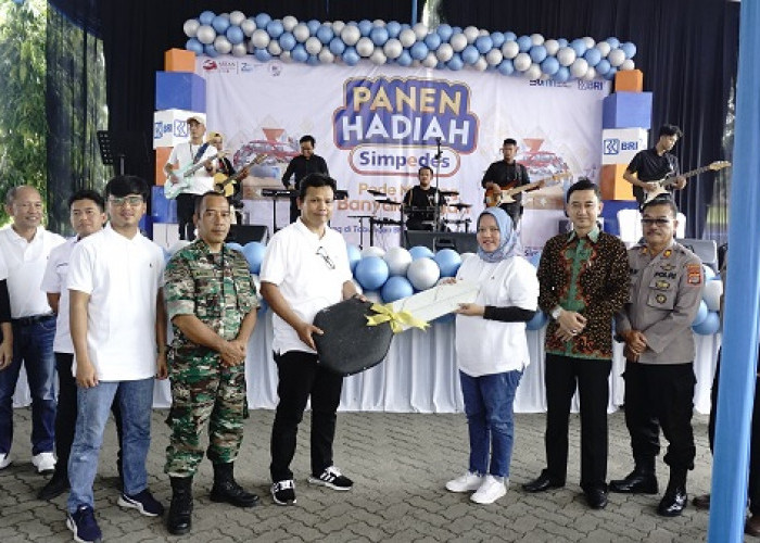 Selamat! Dwiyatmo Putranto Raih Honda Brio Undian Panen Hadiah Simpedes BRI Unit Pringsewu