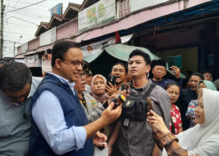 Berkunjung ke Pasar Natar, Anies Baswedan Disambut Emak-emak