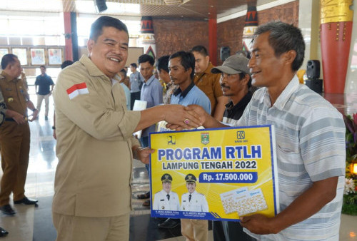 Bupati Musa Ahmad Targetkan Perbaiki 1000 Rumah Sebelum 2024