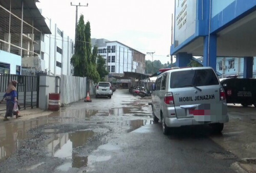 Keluarga Mahasiswa yang Tewas di Kosan Tolak Jenazah Divisum
