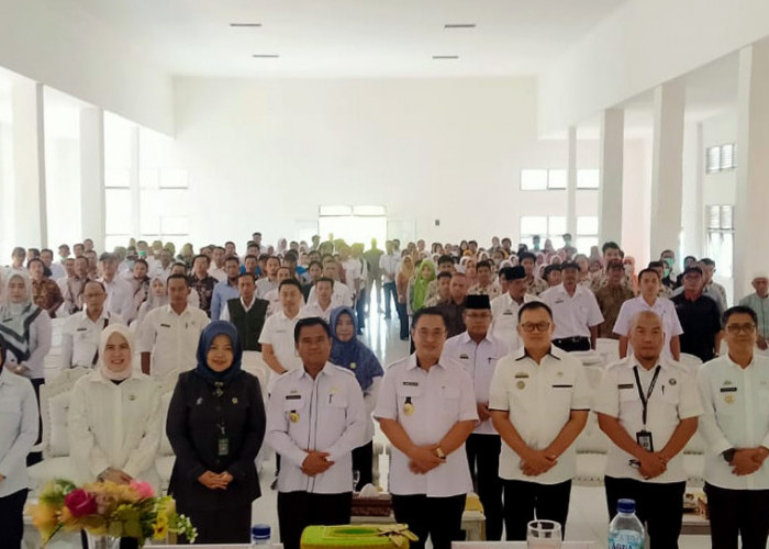 Beri Pemahaman Hukum Hingga Tingkat Desa di Pringsewu 
