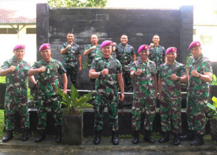 Selamat, Empat Pamen Brigif 4 Marinir/BS Naik Pangkat