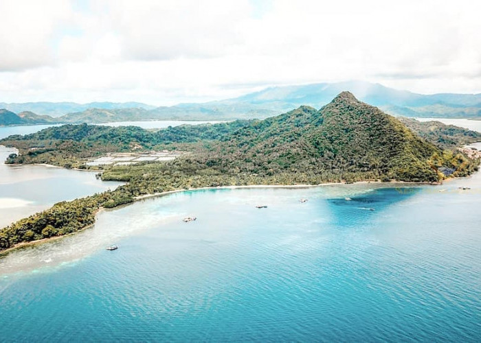 Tak Kalah dengan Bali, Berikut 5 Wisata Pulau yang Ada di Lampung, No.3 Sering Dikunjungi