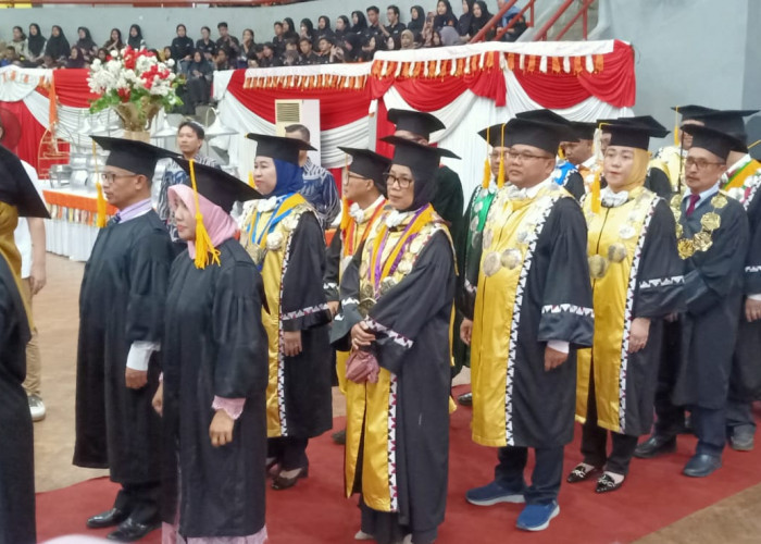 Ini Kata Prof Muhajir dan Prof Henry Yosodiningrat soal Pengukuhan Guru Besar Unila
