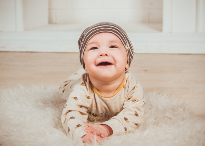 8 Skincare Bayi Berbahan Organik Meminimalisir Alergi Pada Kulit Bayi, Nomor 2 Bisa Dijumpai di Halaman Rumah