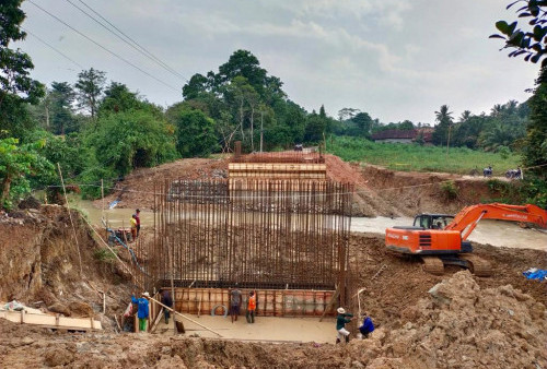 Talud Jembatan Way Billu Lamteng Ambrol, Begini Kata Kadis BMBK Lampung