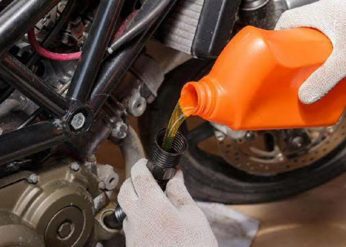 Vespa Mania Wajib Tahu, Lima Tips Memilih Oli Mesin yang Tepat Agar Tidak Cepat Rusak dan Selalu Gesit