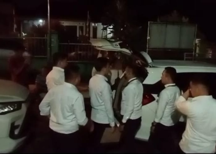 Kantor Disdukcapil Lampura Digeruduk Tipiter Polres Lampung Utara, Kabid Hingga Honorer Diamankan