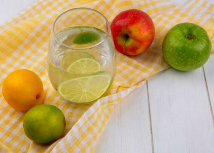 4 Resep Infused Water yang Cocok Dikonsumsi Supaya Wajah Glowing Hingga Hilangkan Perut Buncit