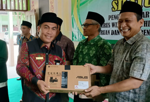 YPPMA Bantu Perangkat IT untuk Perguruan dan Pesantren Mathla'ul Anwar 