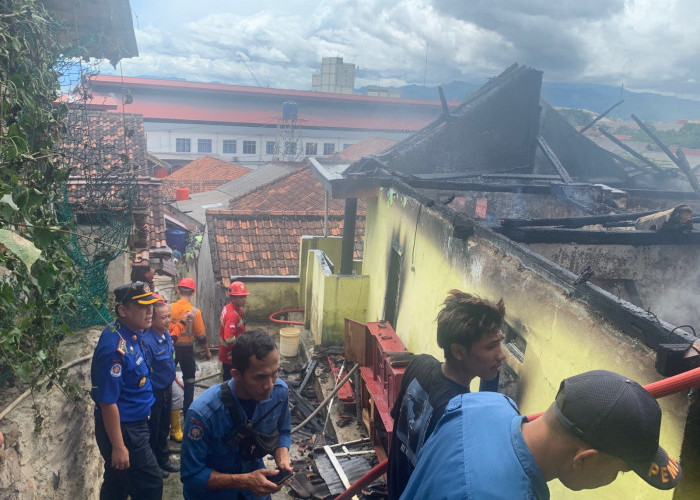 Rumah Warga Srengsem Terbakar, Ini 10 Cara yang Dapat Dilakukan Saat Kebakaran di Rumah