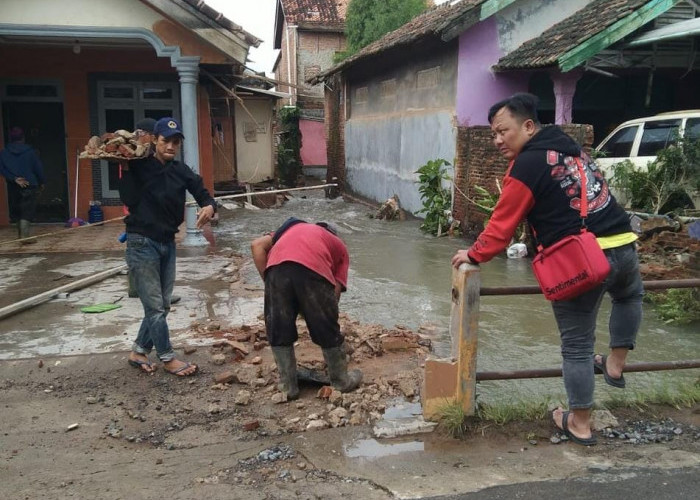 Pemkot Bandar Lampung Sebut Penyebab Banjir Karena Penyempitan Sungai dan Sampah Mengendap