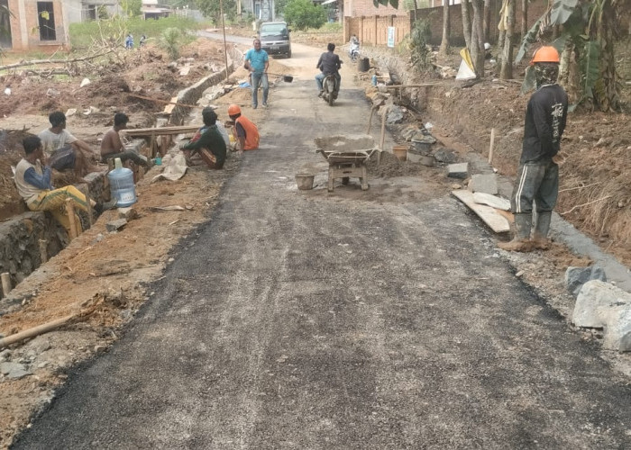 Progres Pembangunan Infrastruktur Jalan Capai 80 Persen Lebih, Ini Kata Warga Lampura