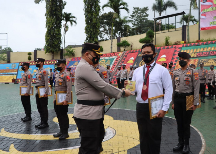 Polres Tanggamus PTDH 2 Orang Anggota, Ini Identitasnya