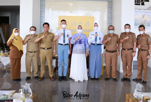 Dukung Rendy dan Shelin Sebagai Paskibraka Nasional, Riana Sari Berpesan Tunjukkan Kemampuan Terbaik