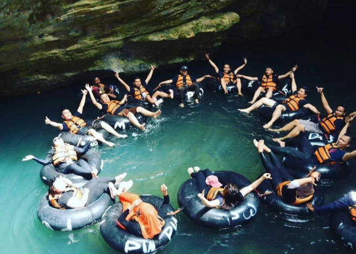 8 Wisata Gunung Kidul Yogyakarta Tawarkan Bentang Alam Pemandangan yang indah dari Pantai, Bukit hingga Goa