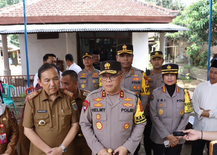 Kapolda Lampung Melayat ke Rumah Duka Nakes Saat Operasi Ketupat Krakatau 2024