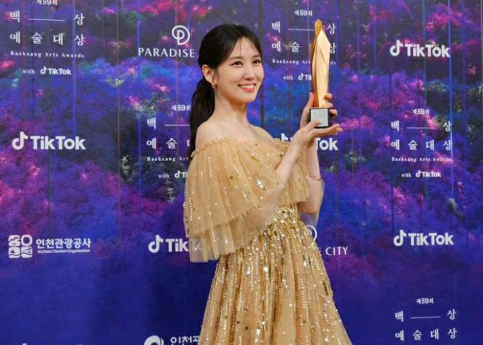 Berhasil Raih Daesang di Baeksang Arts Awards 2023, Park Eun Bin Banjir Pujian
