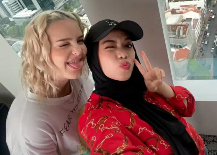 Bikin Iri Netizen, Sohwa Halilintar Duet Bareng Anne Marie