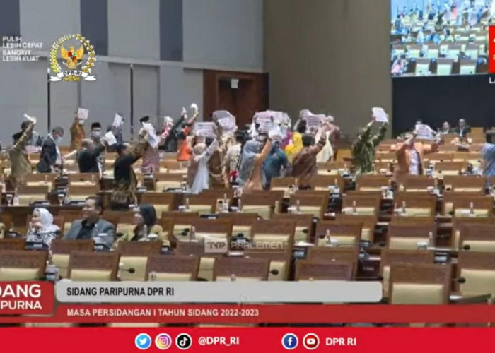 Tolak Kenaikan Harga BBM, Fraksi PKS Angkat Kaki dari Ruang Rapat Paripurna DPR RI