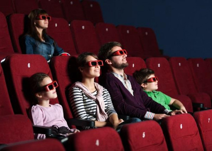 5 Rekomendasi Film di Bulan Mei Yang Bisa Kamu Tonton Bersama Keluarga Atau Teman!