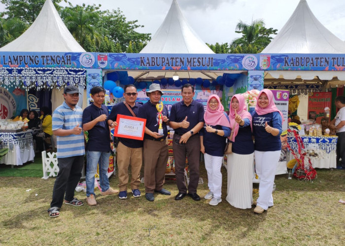 Sabet Juara 1 Ajang Pameran Peringatan Harkanas