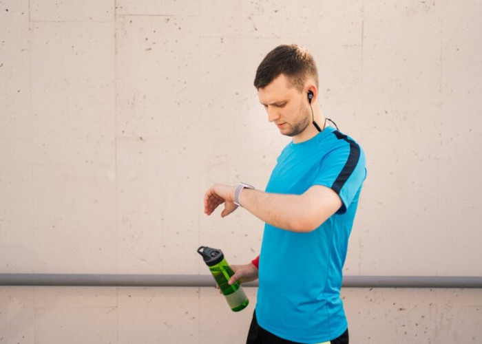 Rekomendasi Running Watch Merek Terkenal dan Apik Digunakan Dalam Berolahraga
