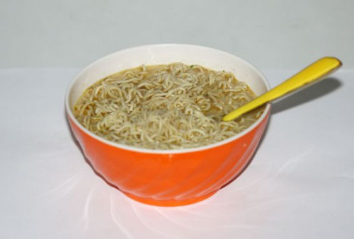 Waspada! Mie dan Roti Diprediksi Akan Langka, Jokowi Beri Pesan Begini ke Kepala Daerah