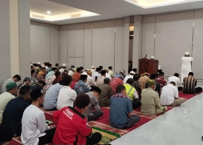 Perdana, Masjid Raya Al-Bakrie Mulai Digunakan Untuk Sholat Jumat 