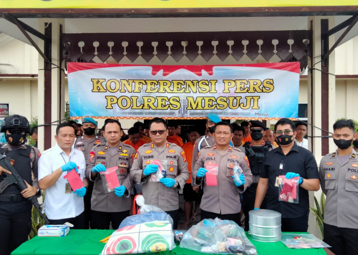Polres Mesuji Sikat Judi dan Narkoba