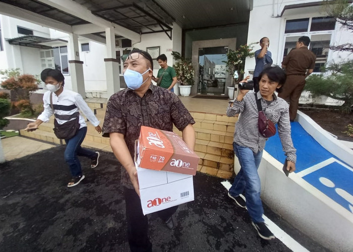 Manager Umum Chandra Diperiksa Kejati Terkait Kasus DLH