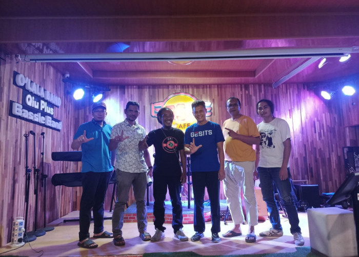 Perkuat Tali Silaturahmi, Dealer Motor Gesits Ajak Pemilik Kendaraan Listrik Berdiskusi dan Bukber
