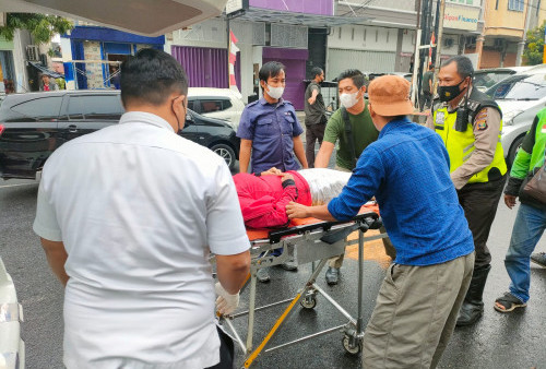 Lakalantas di Depan Gelael, Satu Orang Penumpang Sepeda Motor Meninggal Dunia
